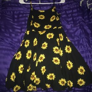 Sunflower dress 💛